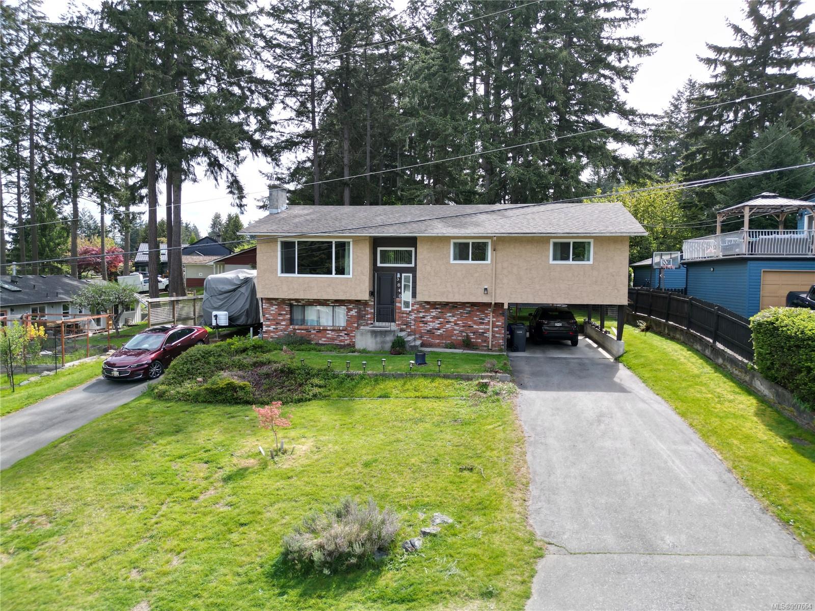 $799,900 - 5640 Big Whale Lkout<br>British Columbia, V9T 5G7