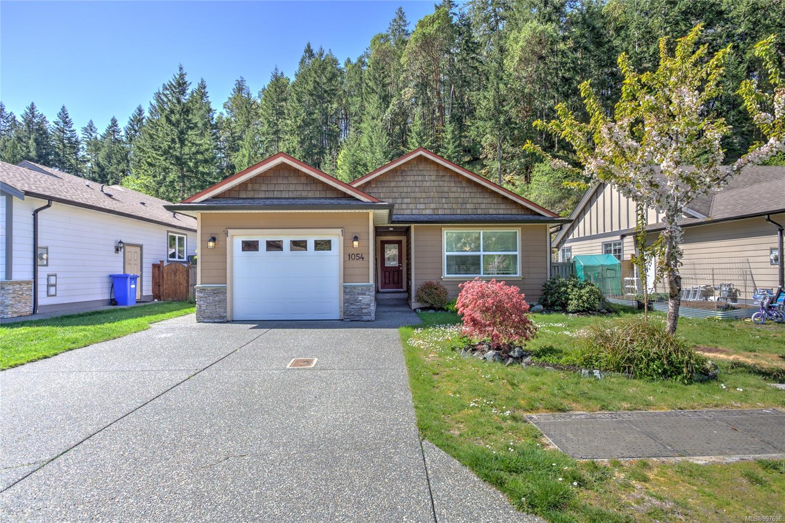 $699,999 - 1054 Fitzgerald Rd<br>British Columbia, V0R 2W3
