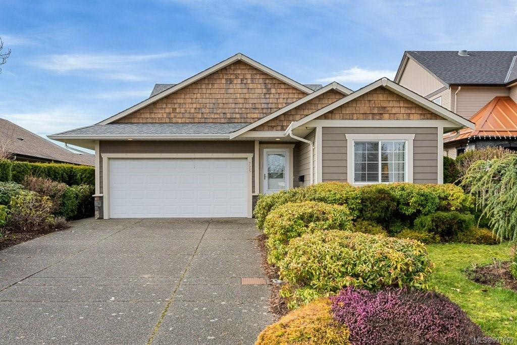 $919,900 - 725 Lancaster Way<br>British Columbia, V9M 4J3