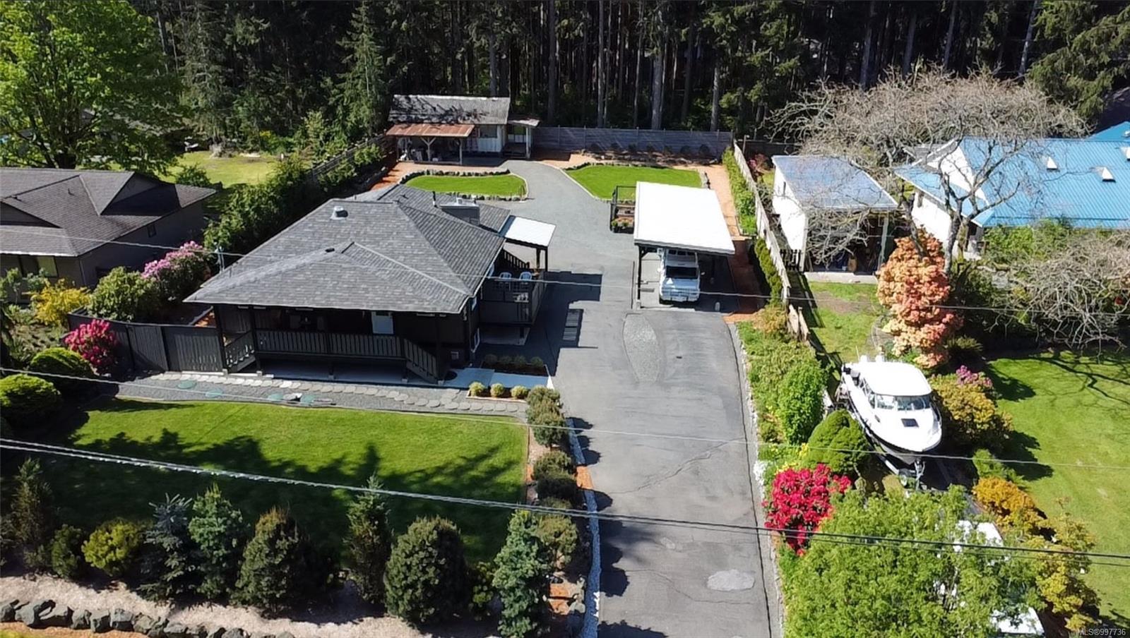 $989,000 - 2273 Oyster Garden Rd<br>British Columbia, V9H 1E7