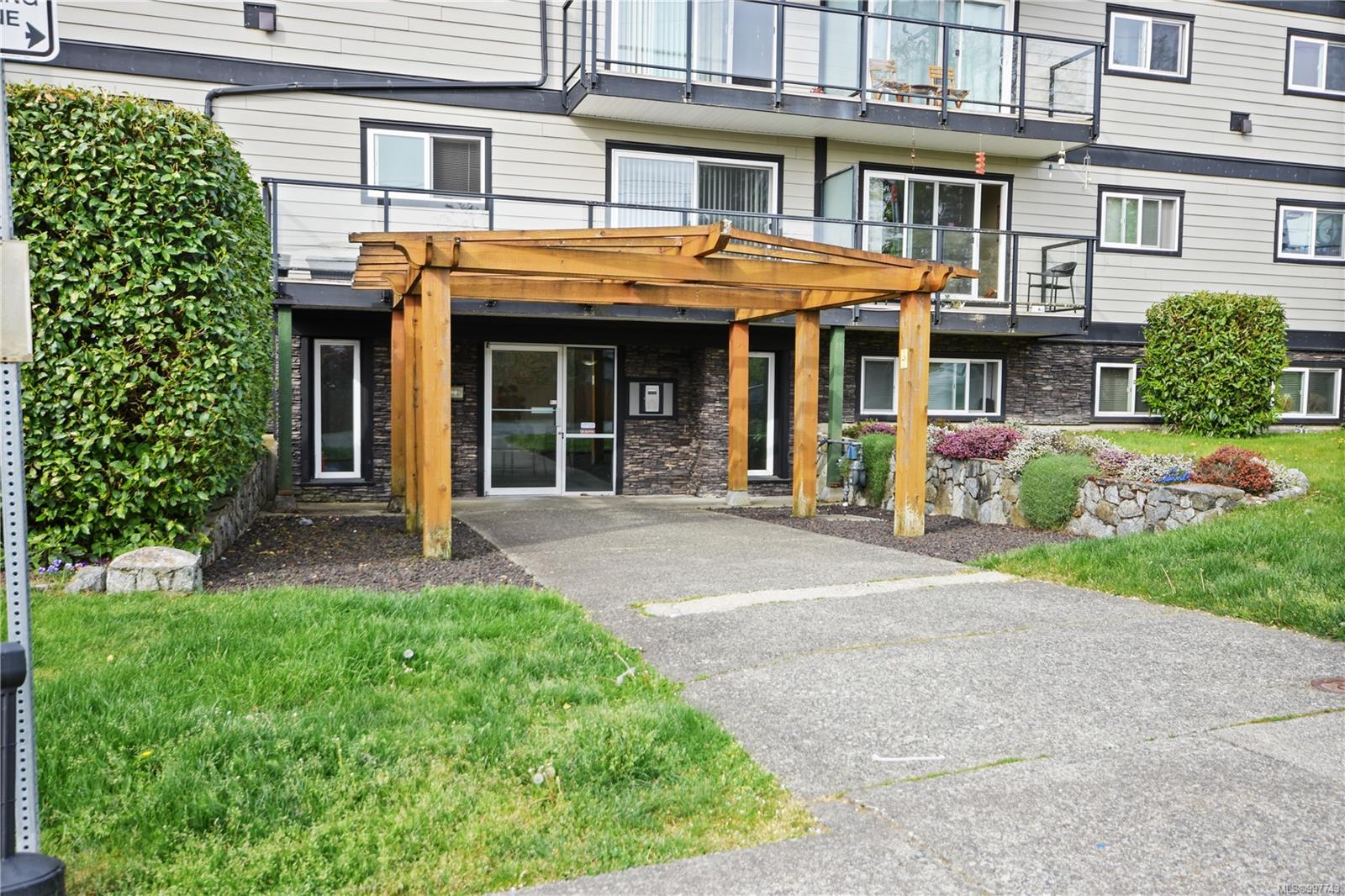 $239,900 - 218 Bayview Ave<br>British Columbia, V9G 1A4