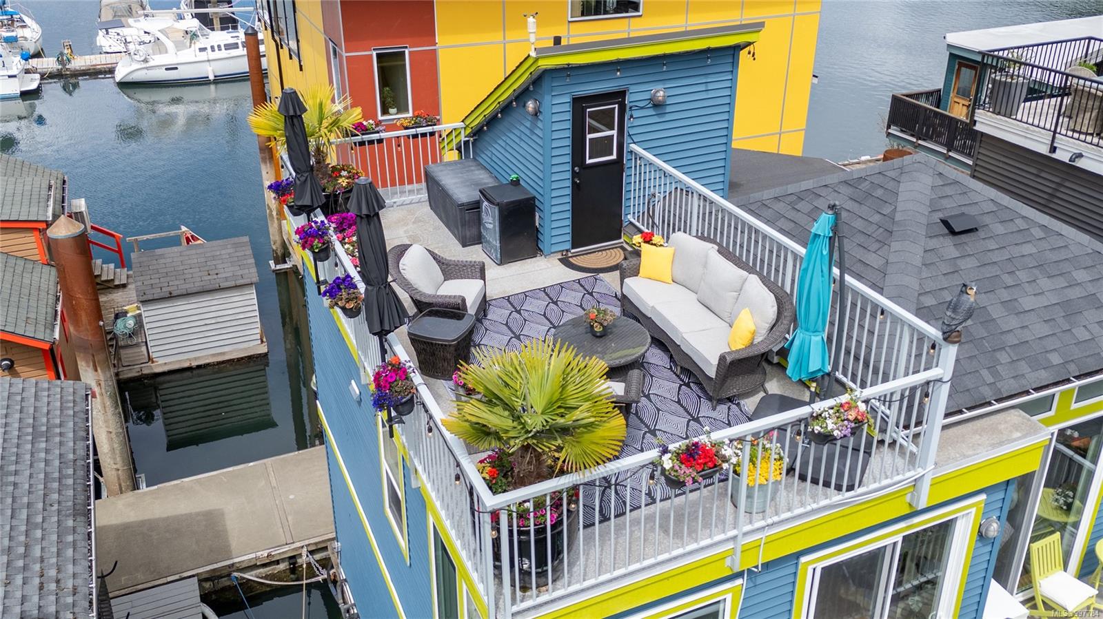 $799,000 - 6145 Genoa Bay Rd<br>British Columbia, V9L 5T7