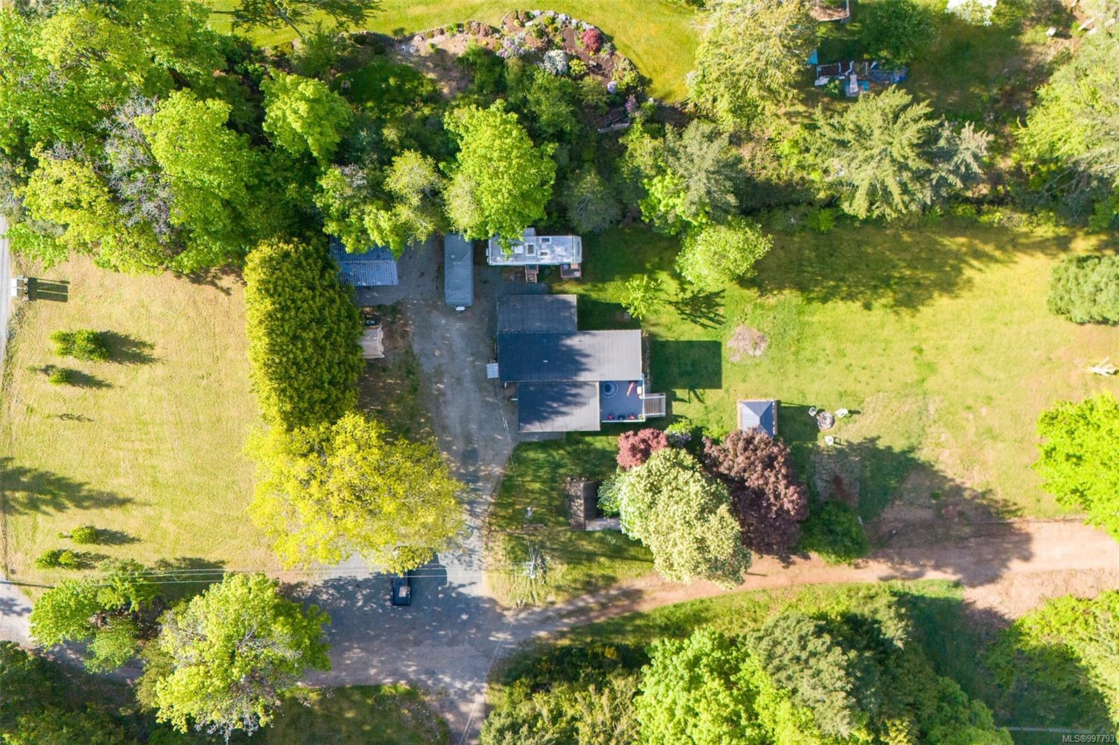 $435,000 - 5270 Maebelle Rd<br>Port Alberni, British Columbia, V9Y 8R4