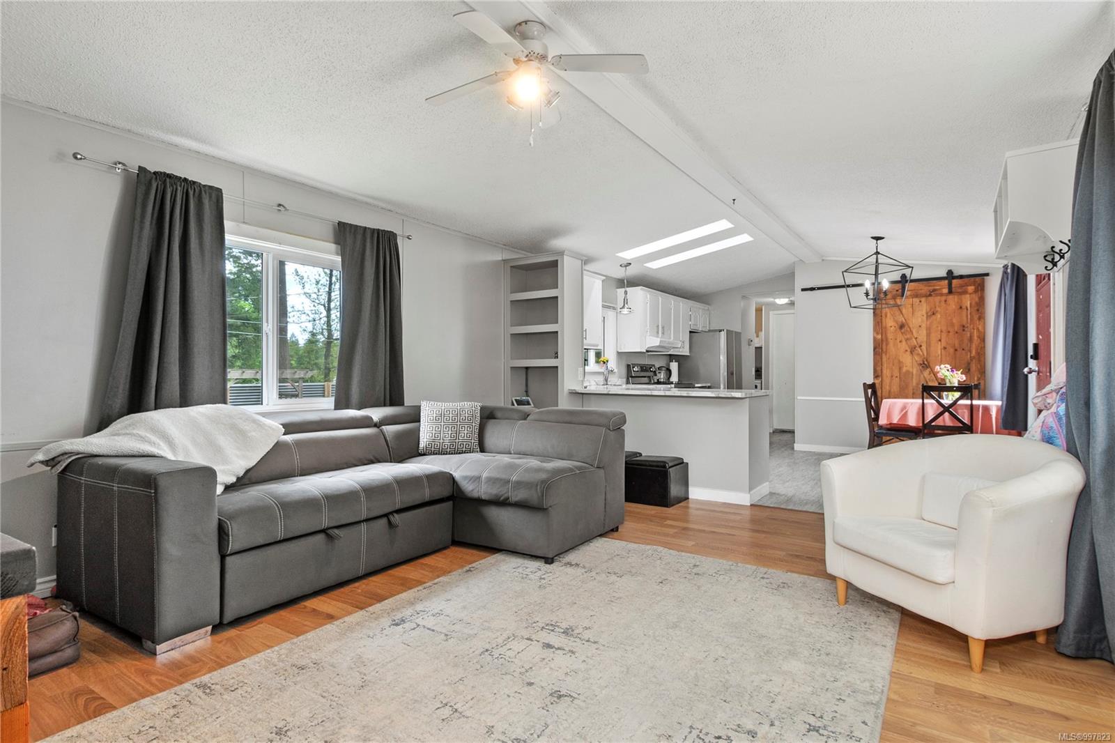 $589,900 - 2080 Hector Rd<br>British Columbia, V9N 5N1