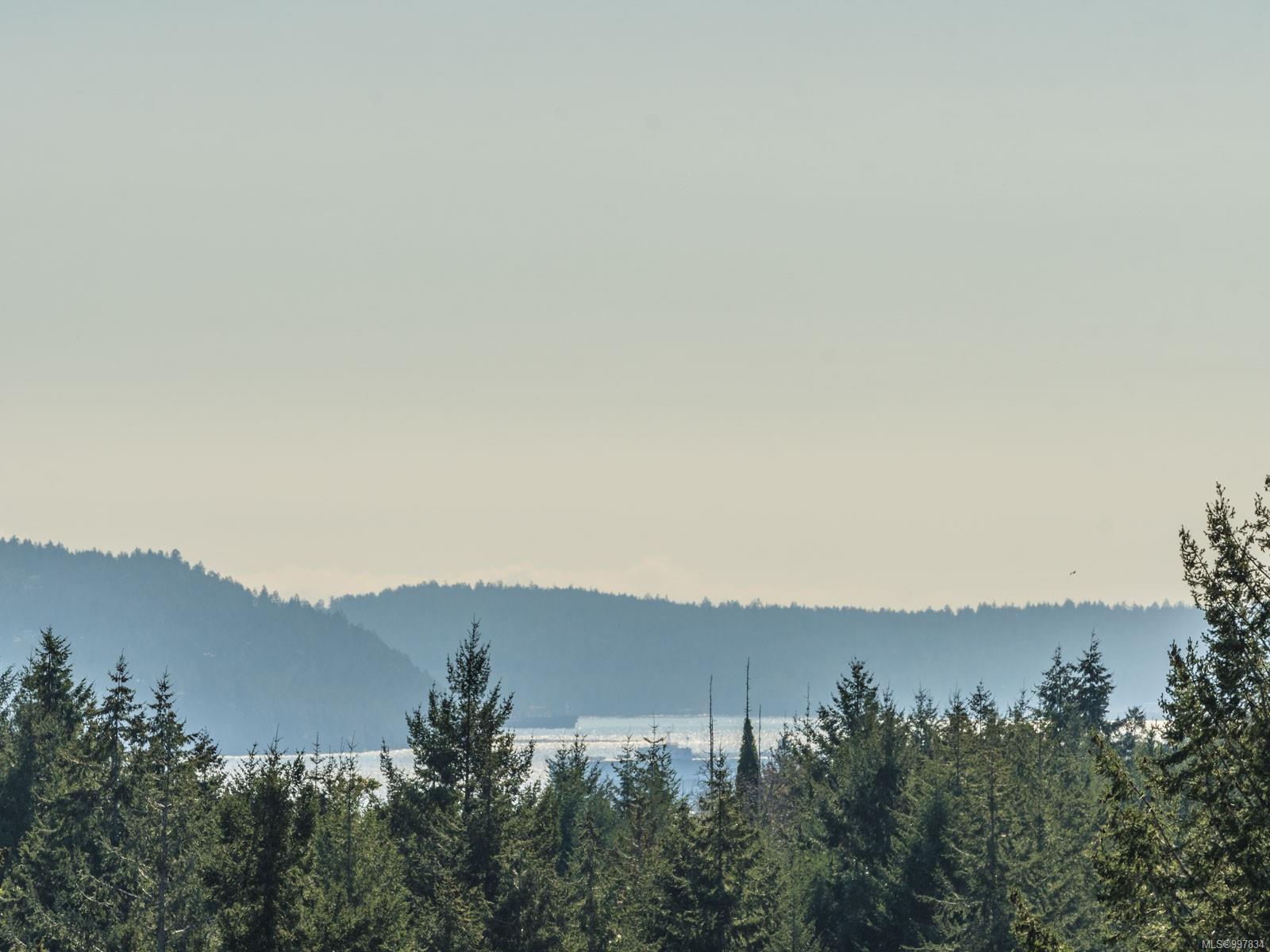 $1,350,000 - 196 Golden Oaks Cres<br>British Columbia, V9T 0K8