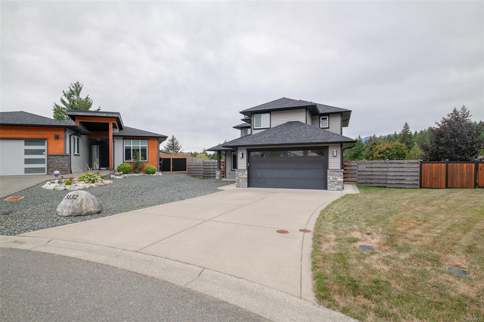 $739,900 - 3132 Sweet Pl<br>Port Alberni, British Columbia, V9Y 2B6