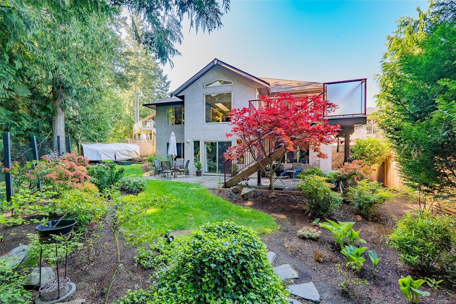 $1,150,000 - 6256 Ferley Pl<br>British Columbia, V9V 1S2