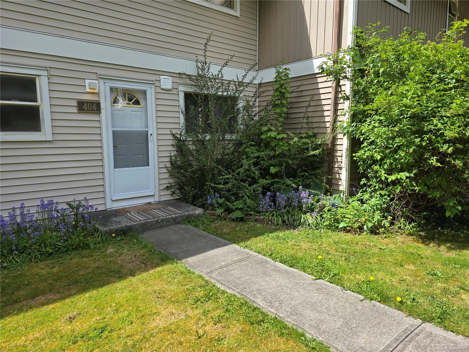 $249,400 - 404 Haida Ave<br>British Columbia, V0N 2N0