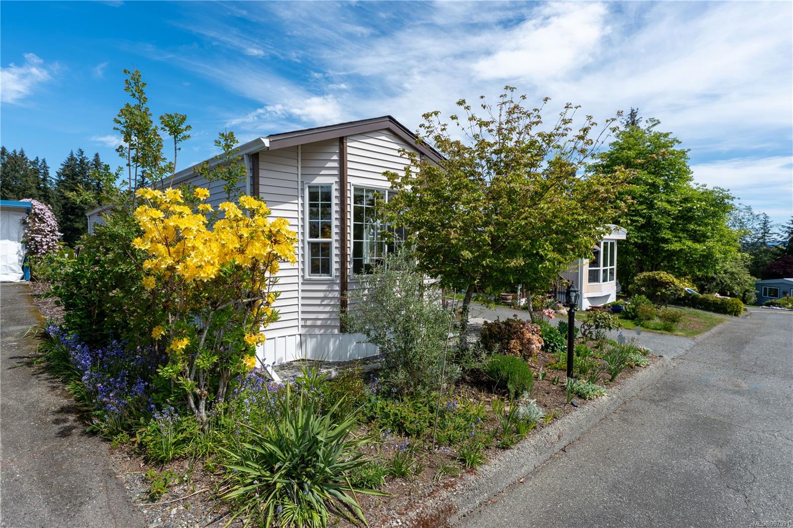 $299,000 - 10980 Westdowne Rd<br>British Columbia, V9G 1X9