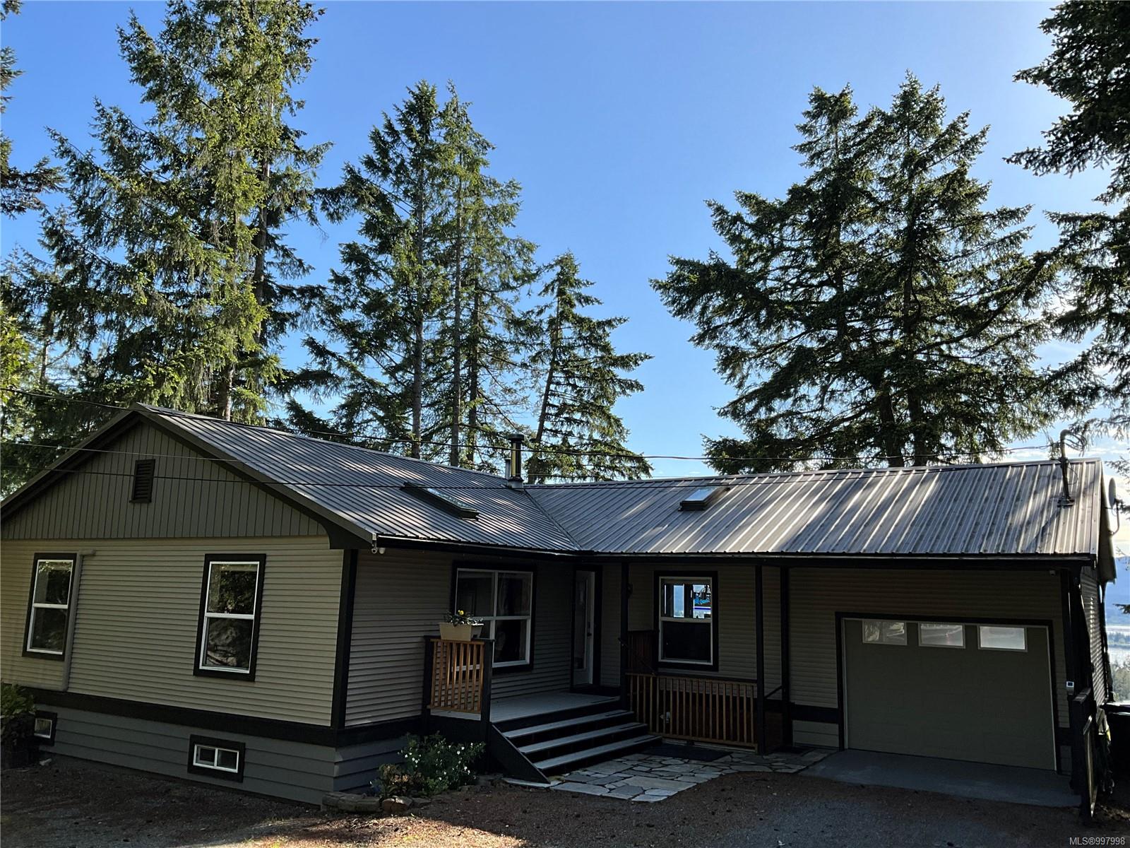 $949,000 - 1017 Pat Burns Ave<br>British Columbia, V0R 1X2