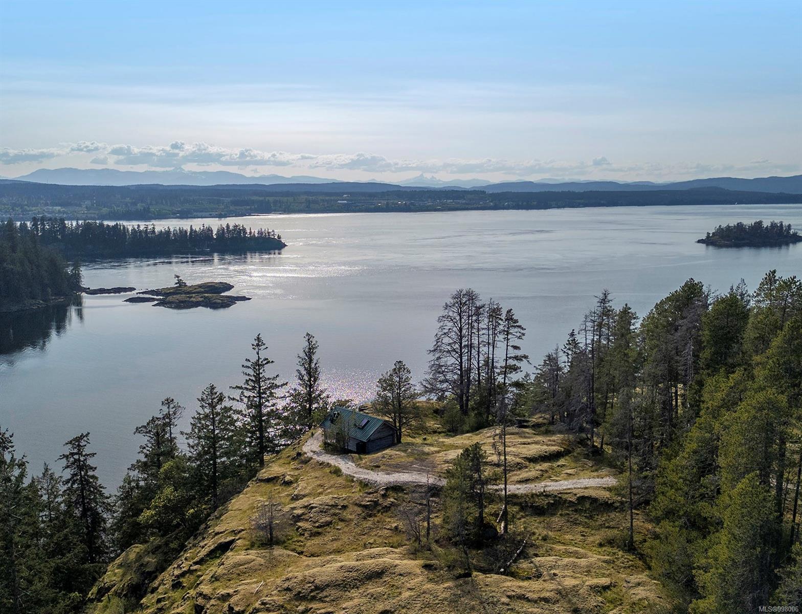 $1,250,000 - 875 Gowlland Harbour Rd<br>British Columbia, V0P 0A7