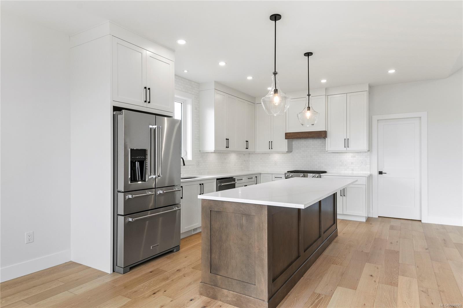 $1,219,000 - 3428 Rhys Rd<br>British Columbia, V9N 7G3