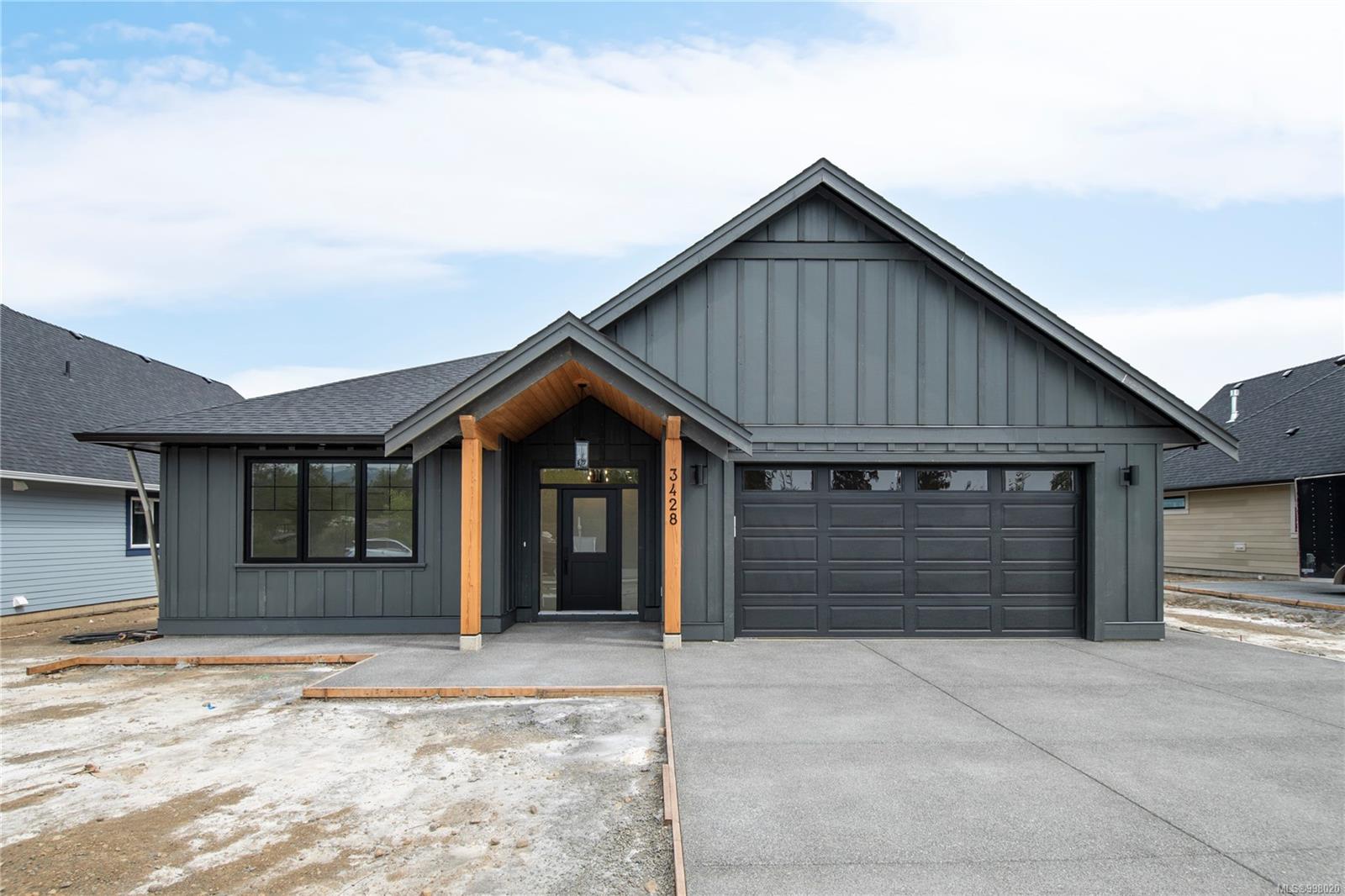 $1,219,000 - 3428 Rhys Rd<br>British Columbia, V9N 7G3