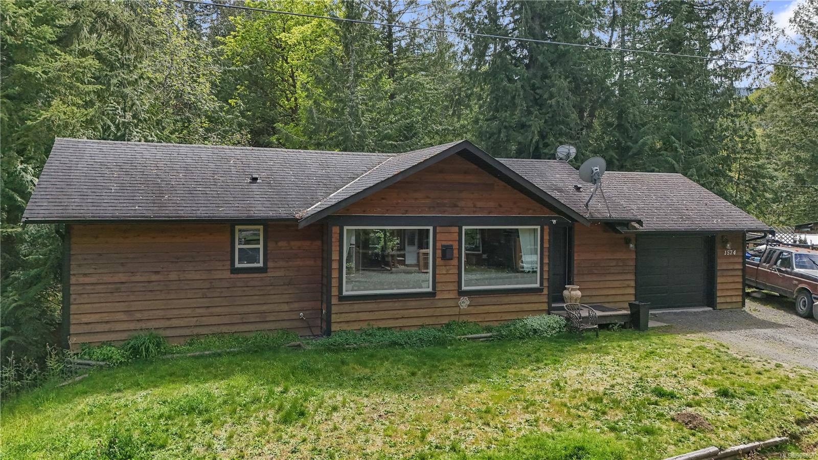$569,900 - 1574 Pady Pl<br>British Columbia, V9K 2S3