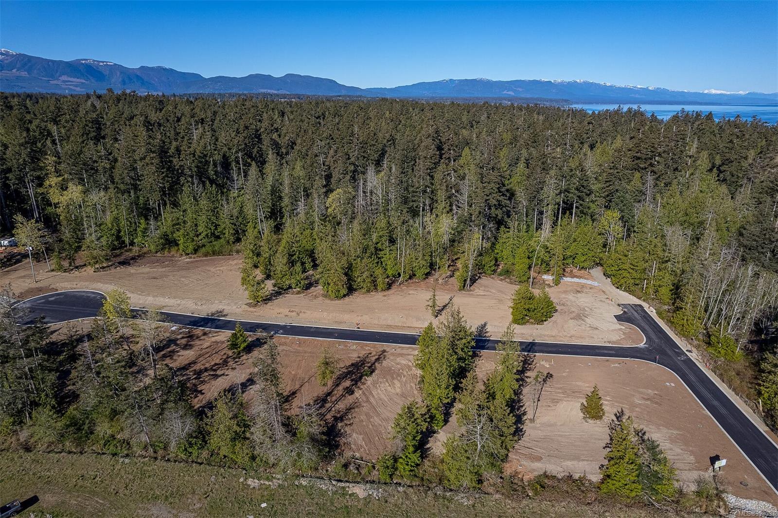 $625,000 - SL5 Camassia Close<br>British Columbia, V9K 1G1