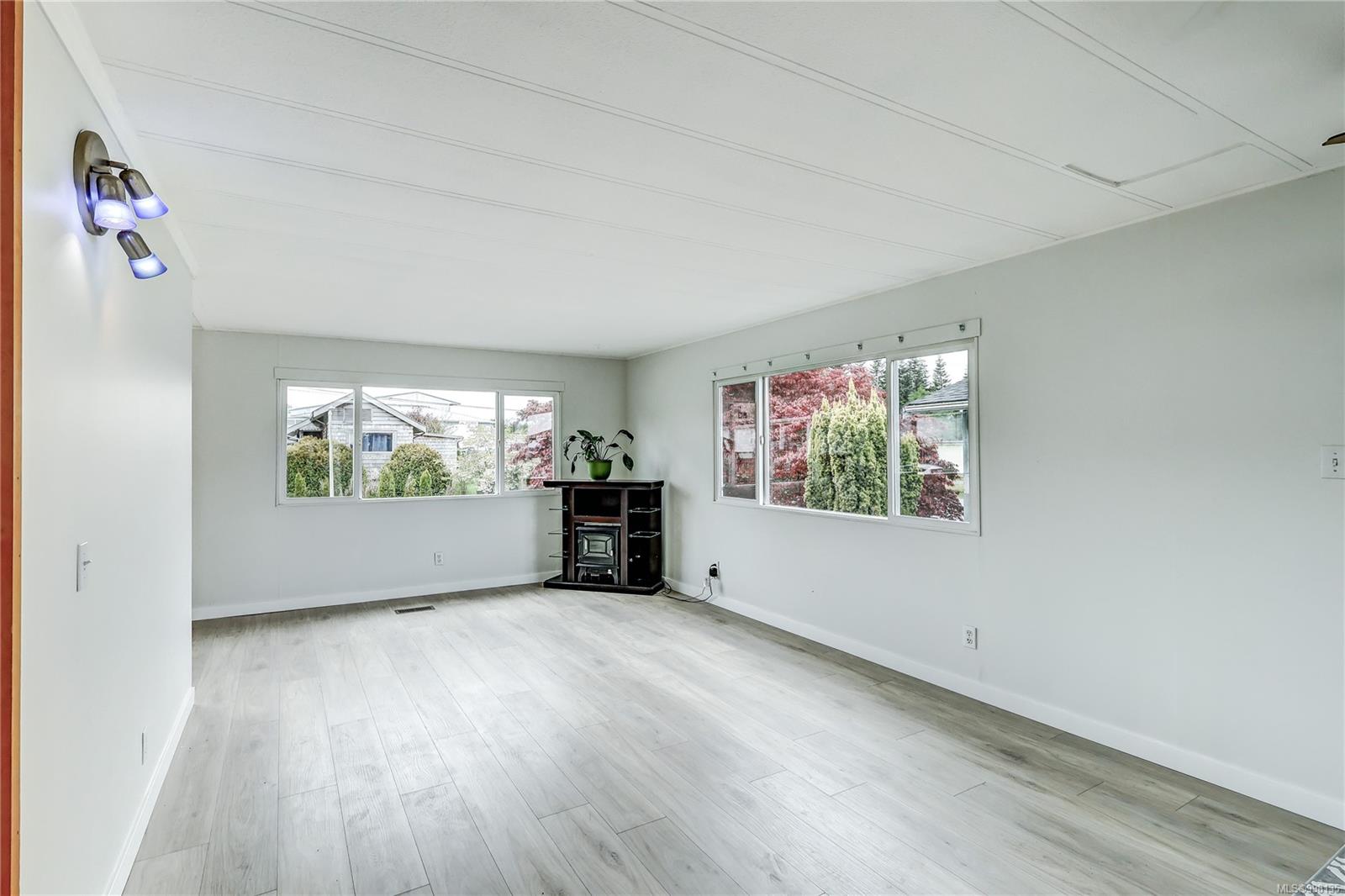 $385,000 - 2110 Chelan Cres<br>British Columbia, V0N 2R0