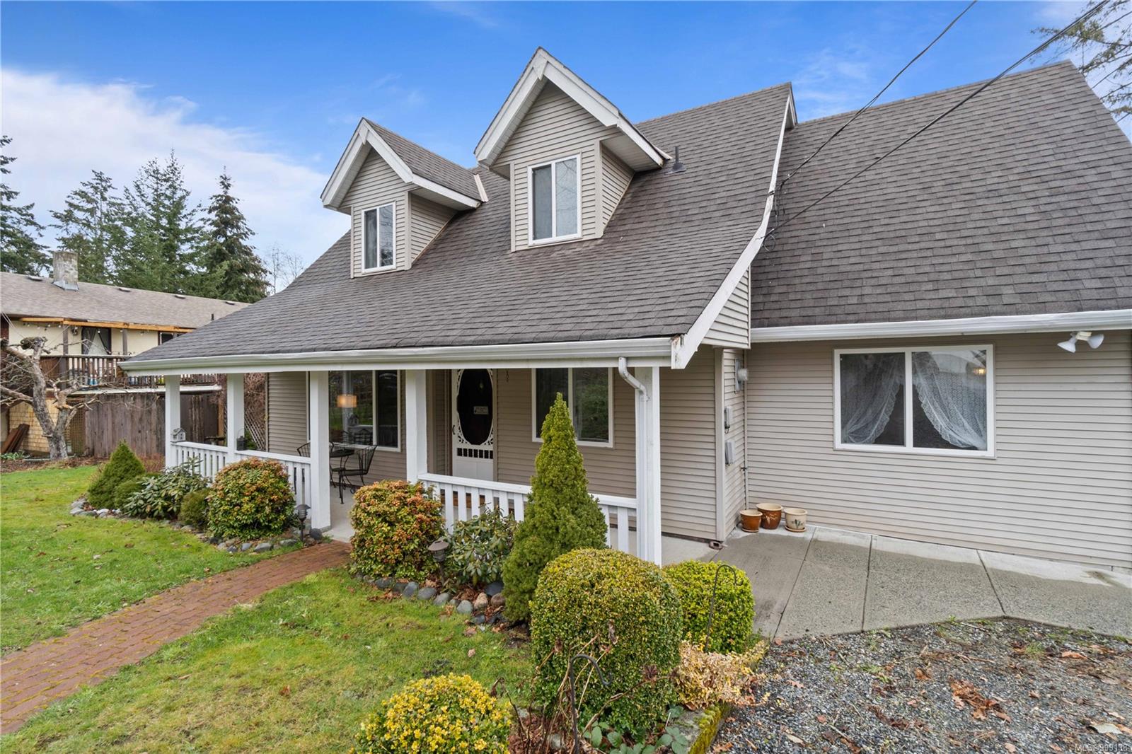 $849,900 - 2234 Neil Dr<br>British Columbia, V9R 6T4
