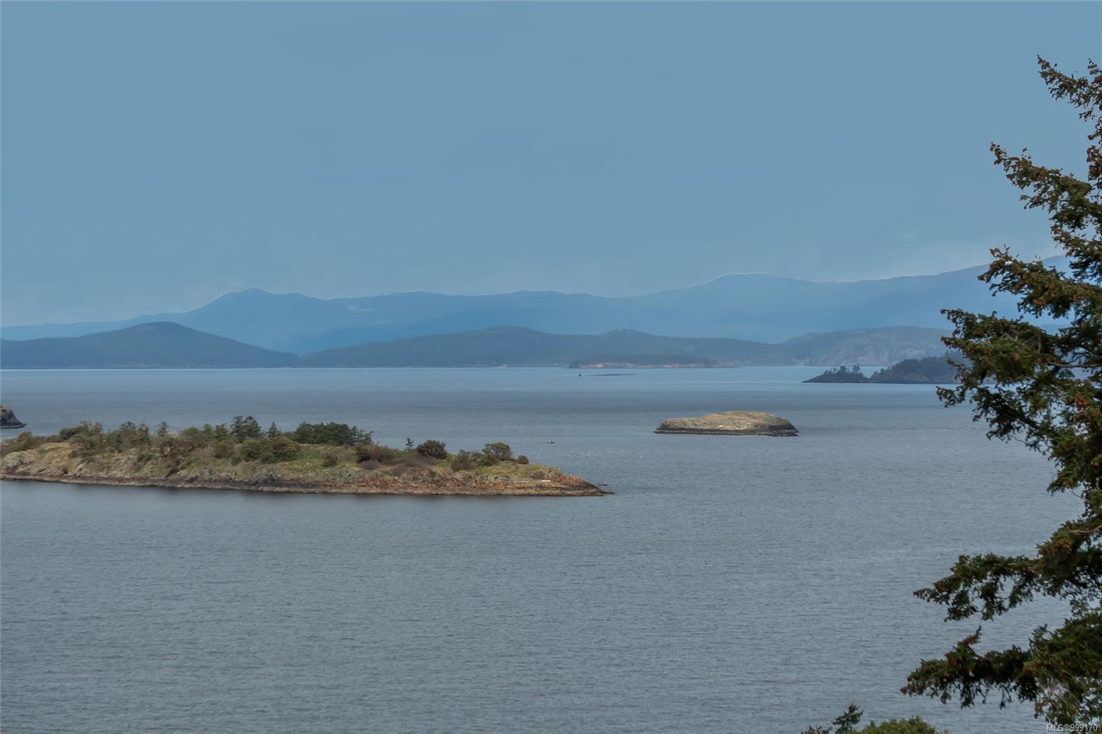 $1,050,000 - 1932 Sea Otter Pl<br>British Columbia, V9P 9J1