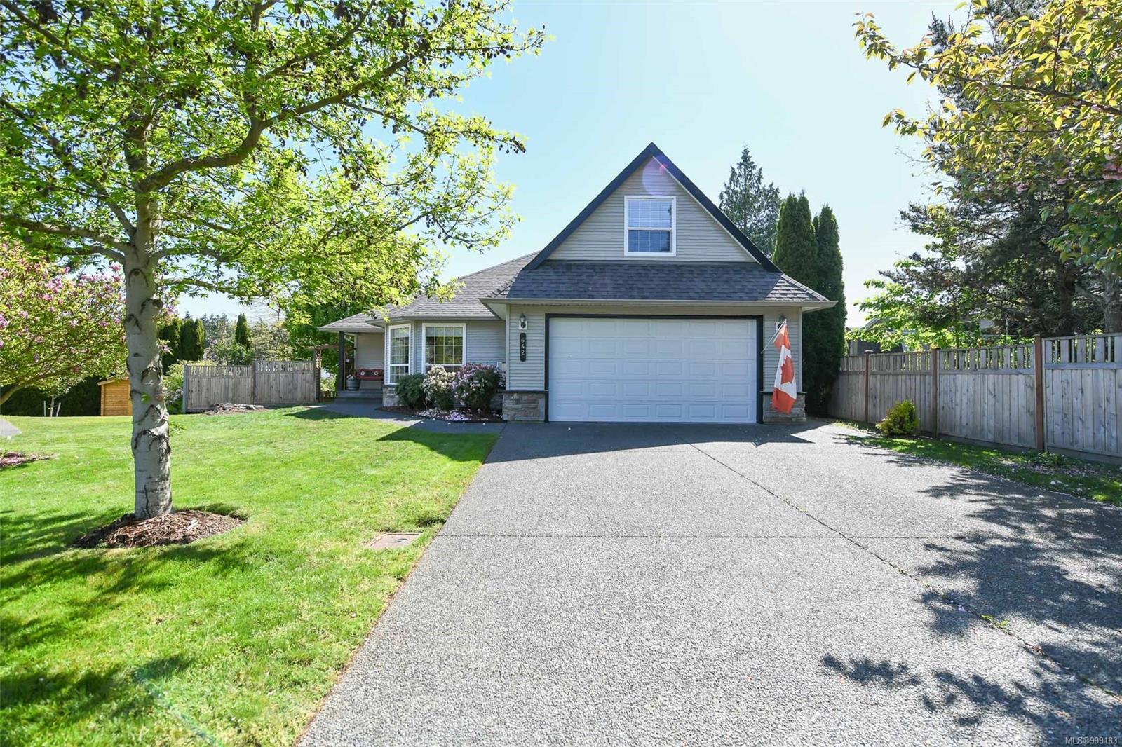$1,250,000 - 642 Sky View Pl<br>British Columbia, V9M 3R3