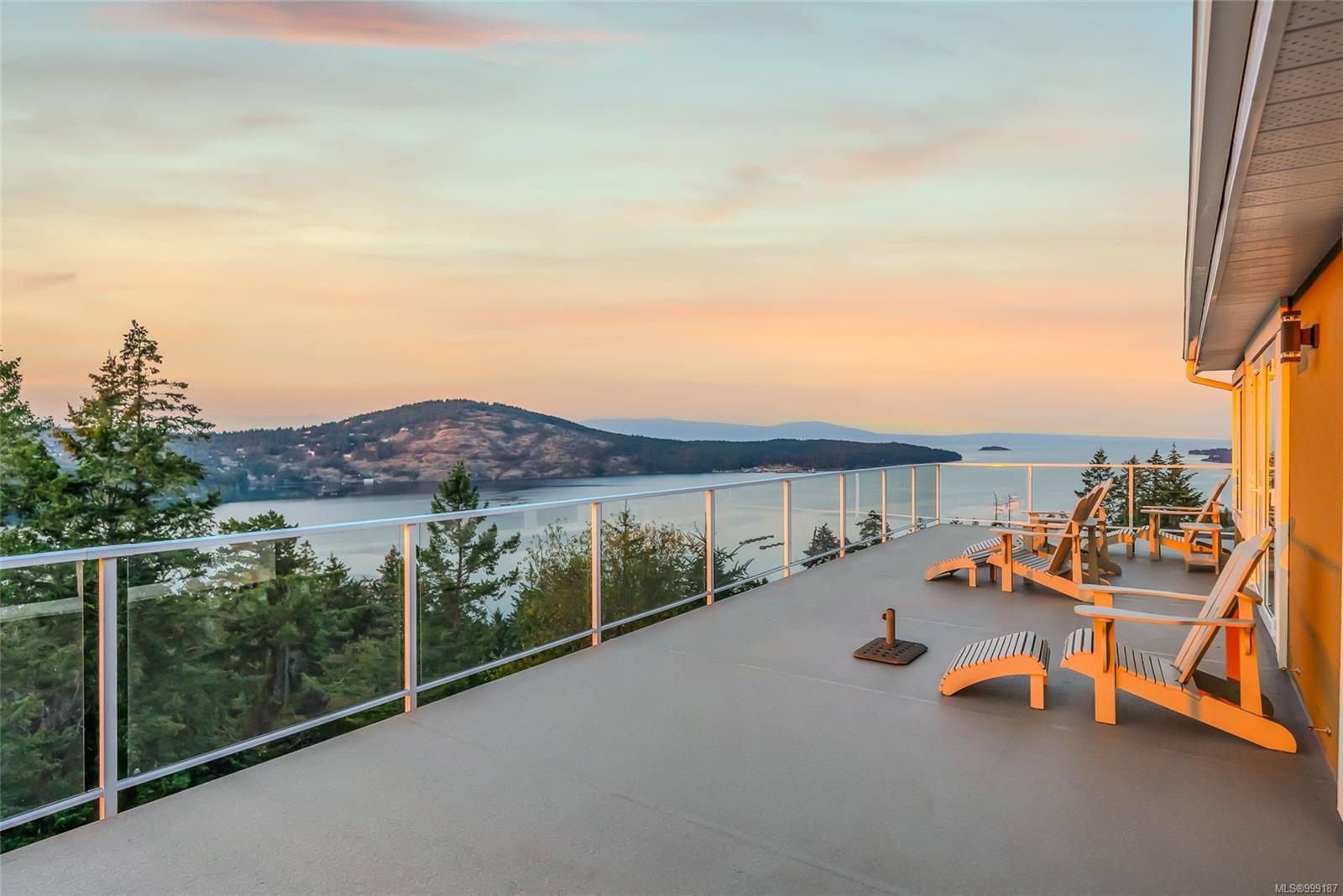 $1,625,000 - 2659 Sea Blush Dr<br>British Columbia, V9P 9E4
