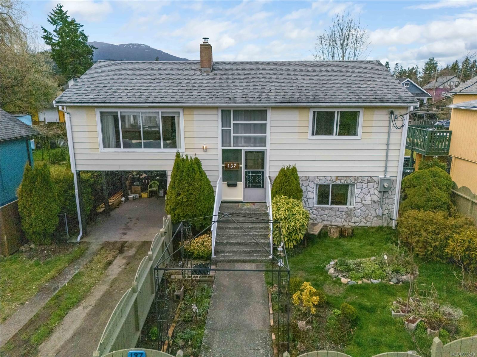 137 Harvey St, Na University District real estate property for sale in Nanaimo British Columbia, V9R 3W5