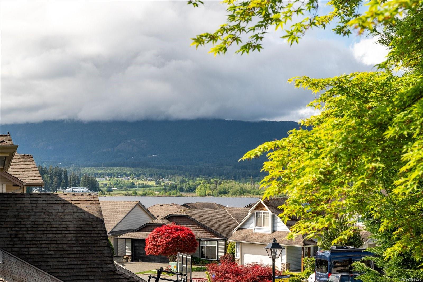 $869,900 - 6249 Garside Rd<br>British Columbia, V9T 6H9