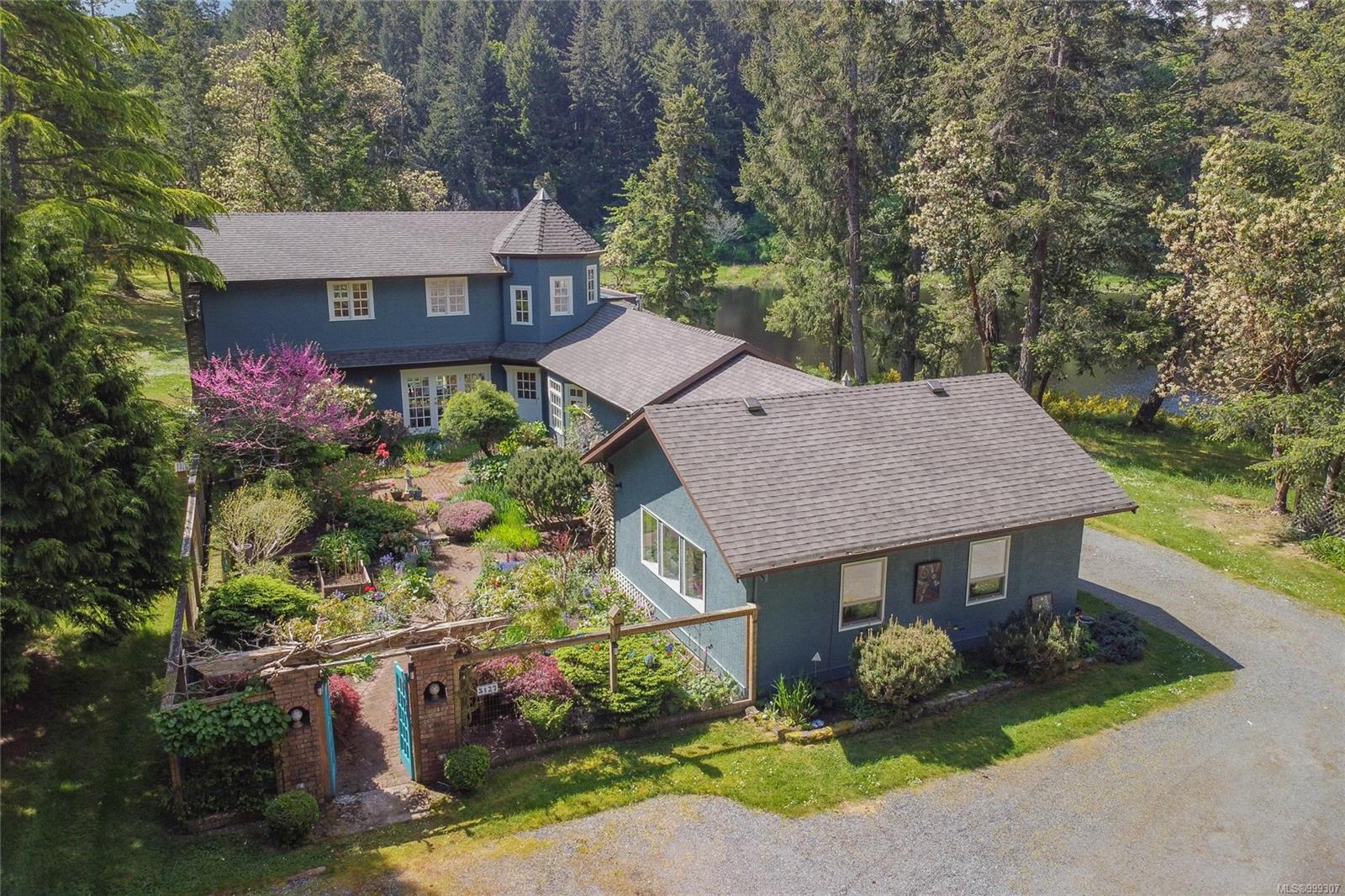 3127 Ingram Rd, Na Cedar real estate property for sale in Nanaimo British Columbia, V9X 1W8