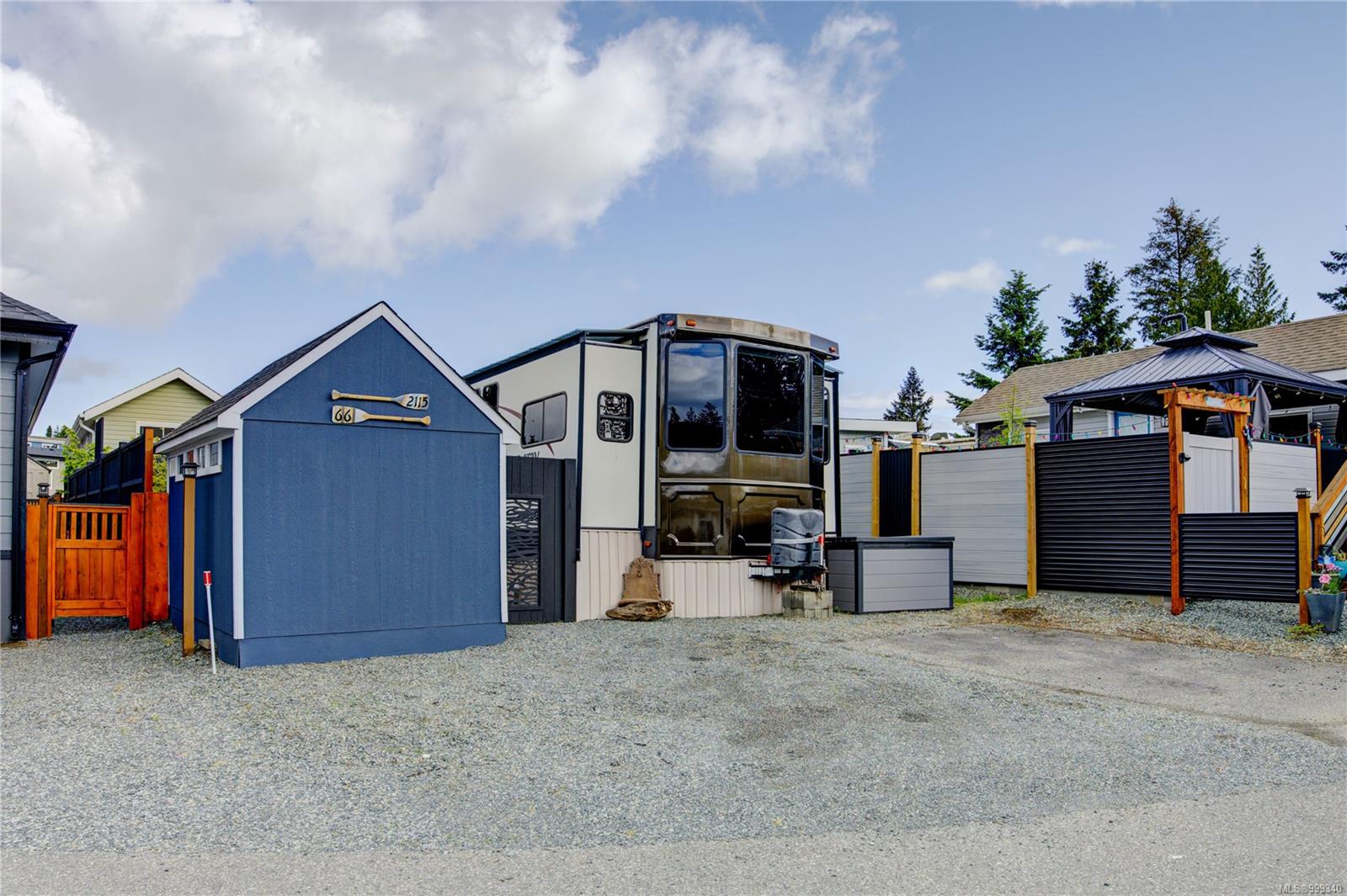 2115 Henderson Lake Way, Na South Jingle Pot real estate property for sale in Nanaimo British Columbia, V9R 6X7