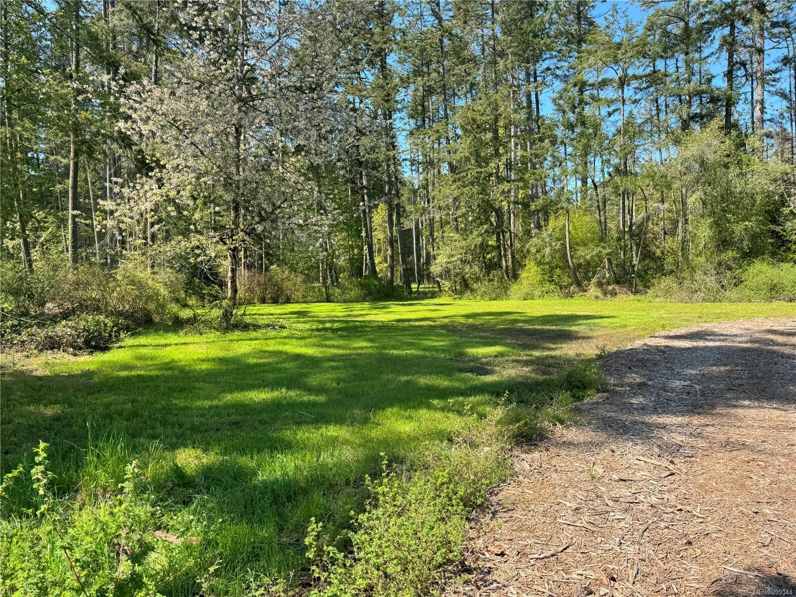 $1,500,000 - 0 Trans Canada Hwy<br>British Columbia, V0R 2P3