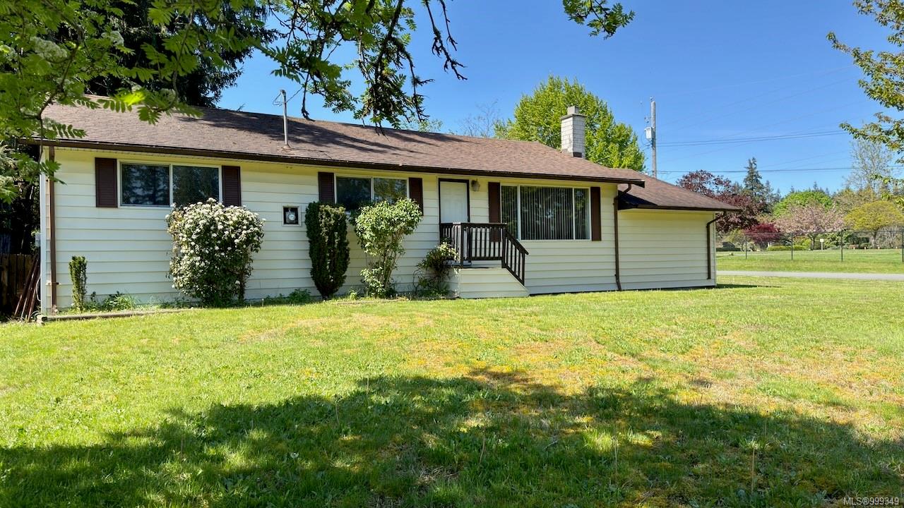 $669,000 - 2891 Poplar Dr<br>British Columbia, V9M 6A9
