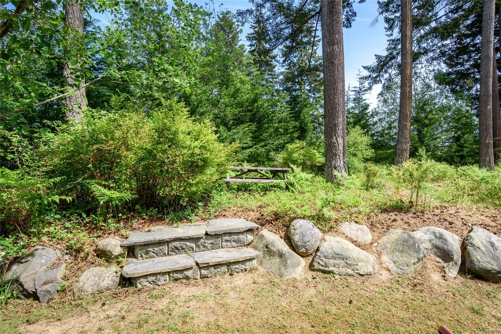 $540,000 - 2882 Piercy Ave<br>British Columbia, V9N 7E3