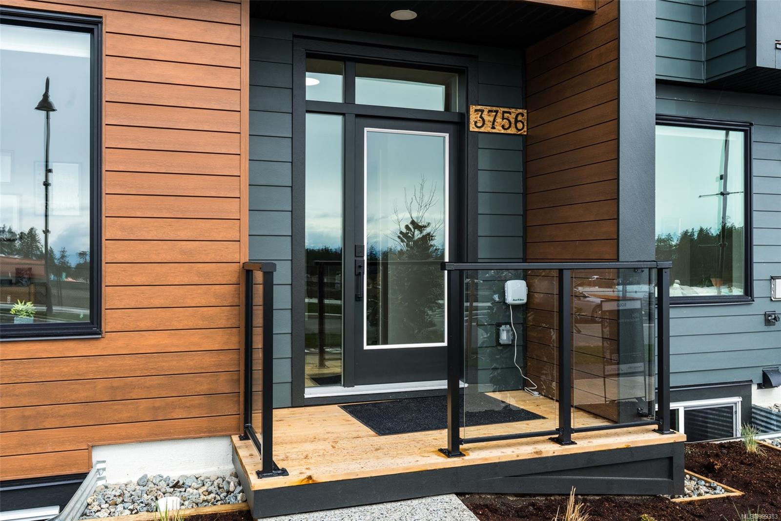 $1,124,900 - 3751 Producers Way<br>British Columbia, V9C 0S4