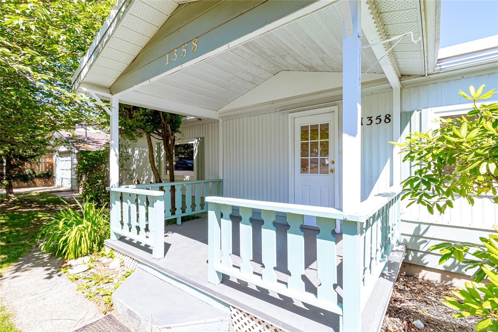 $499,000 - 1358 Birchwood Rd<br>British Columbia, V9G 1S6