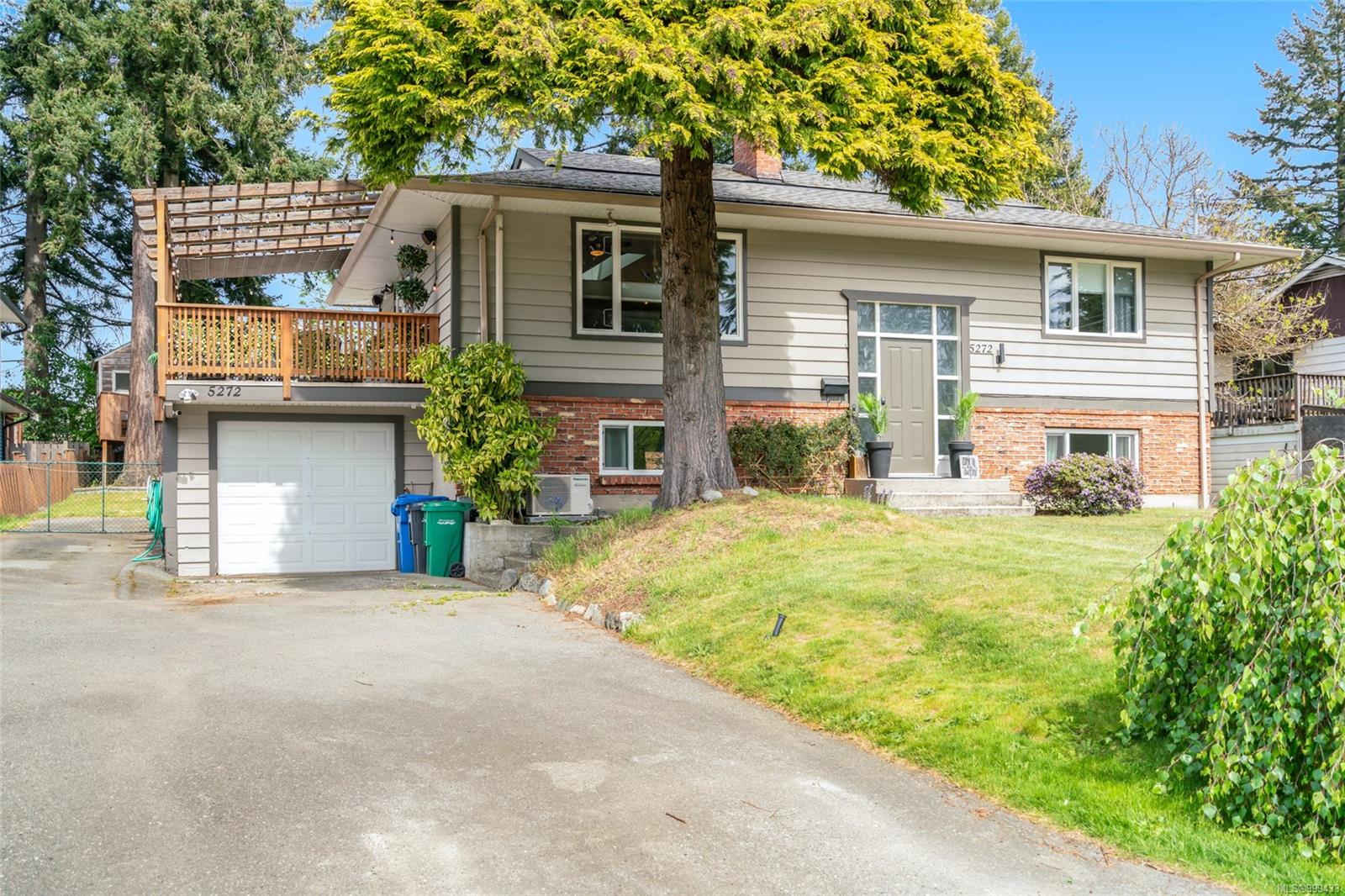 5272 Somerset Dr, Na Pleasant Valley real estate property for sale in Nanaimo British Columbia, V9T 2K6
