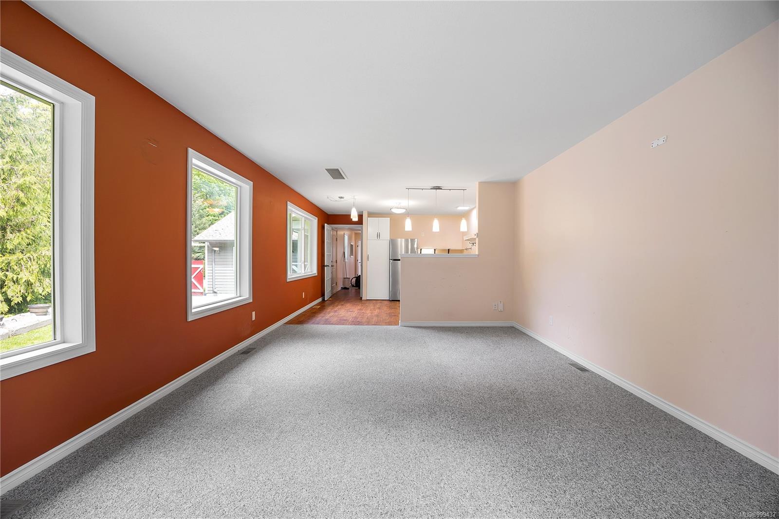 $429,900 - 4024 Magnolia Dr<br>British Columbia, V9T 6B9