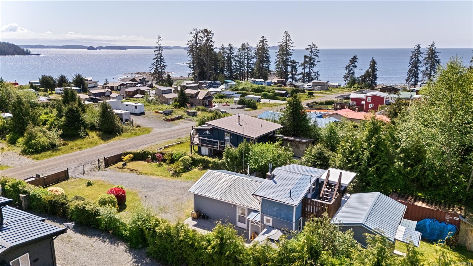 $629,000 - 1065 Seventh Ave<br>British Columbia, V0R 3A0
