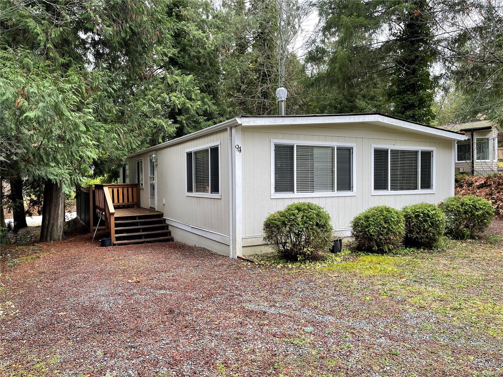 10325 Lakeshore Rd, (PA Sproat Lake) Port Alberni British Columbia, V9Y 8G9 $199,000