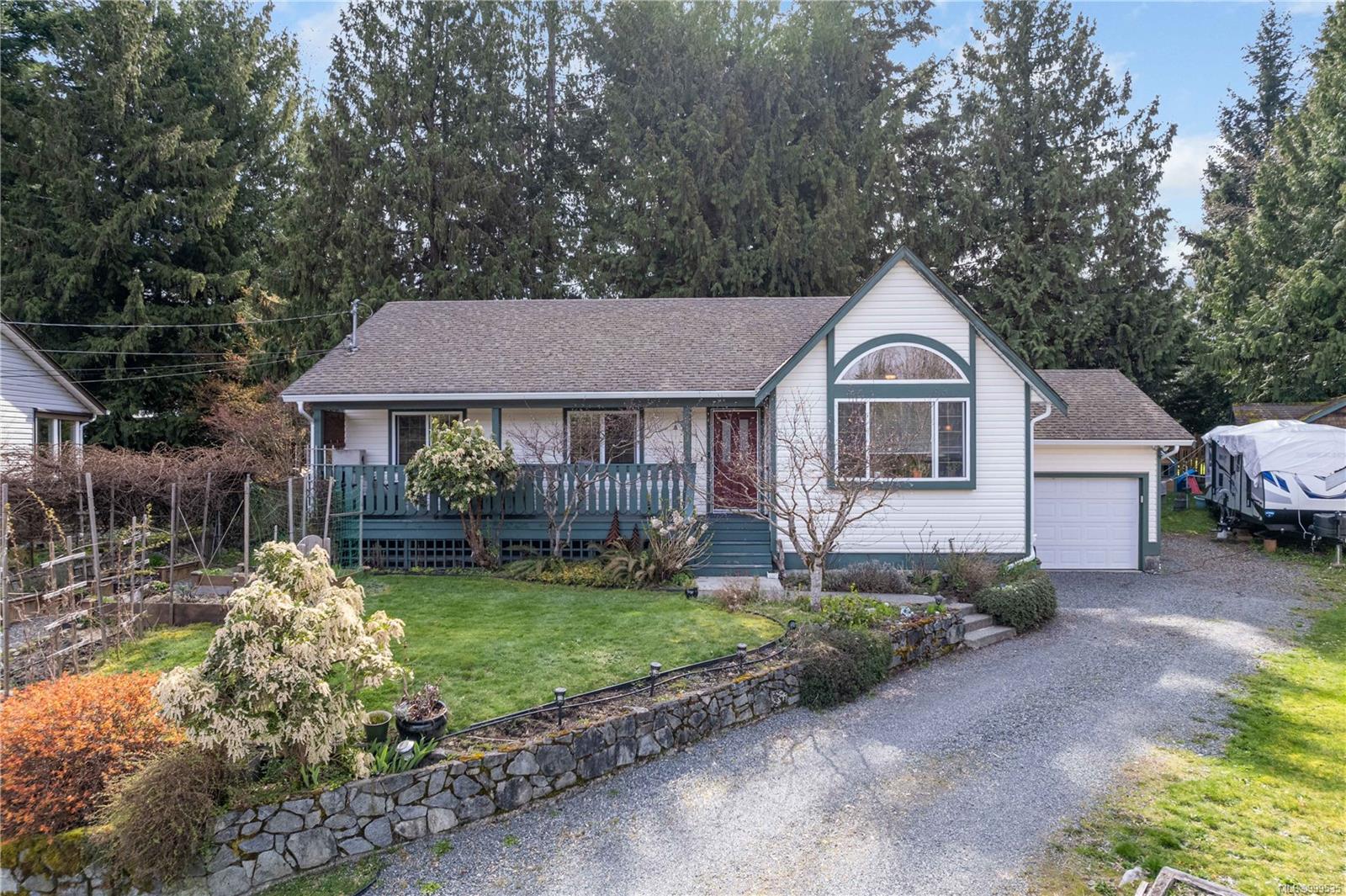 $769,900 - 619 Forrest Pl<br>British Columbia, V9G 1P8