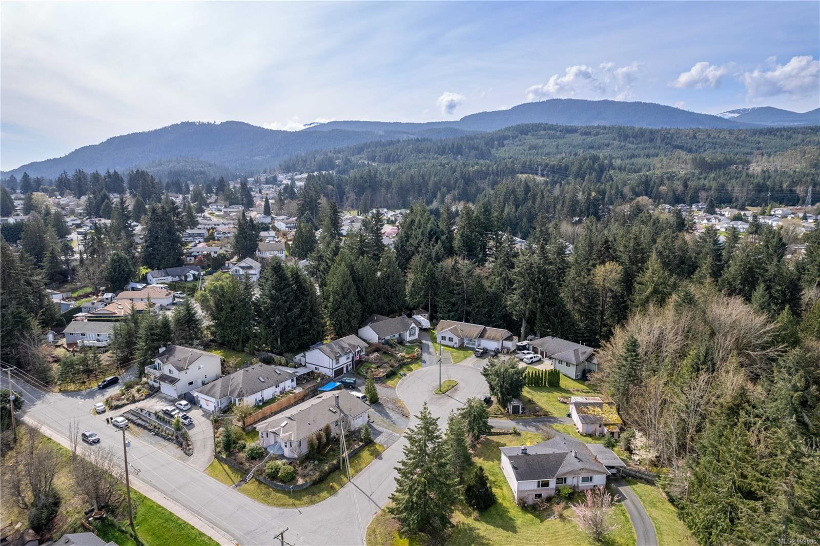 $769,900 - 619 Forrest Pl<br>British Columbia, V9G 1P8