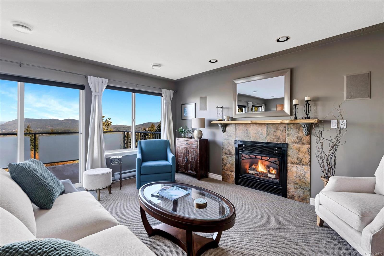 $999,000 - 6015 Chippewa Rd<br>British Columbia, V9L 5P3