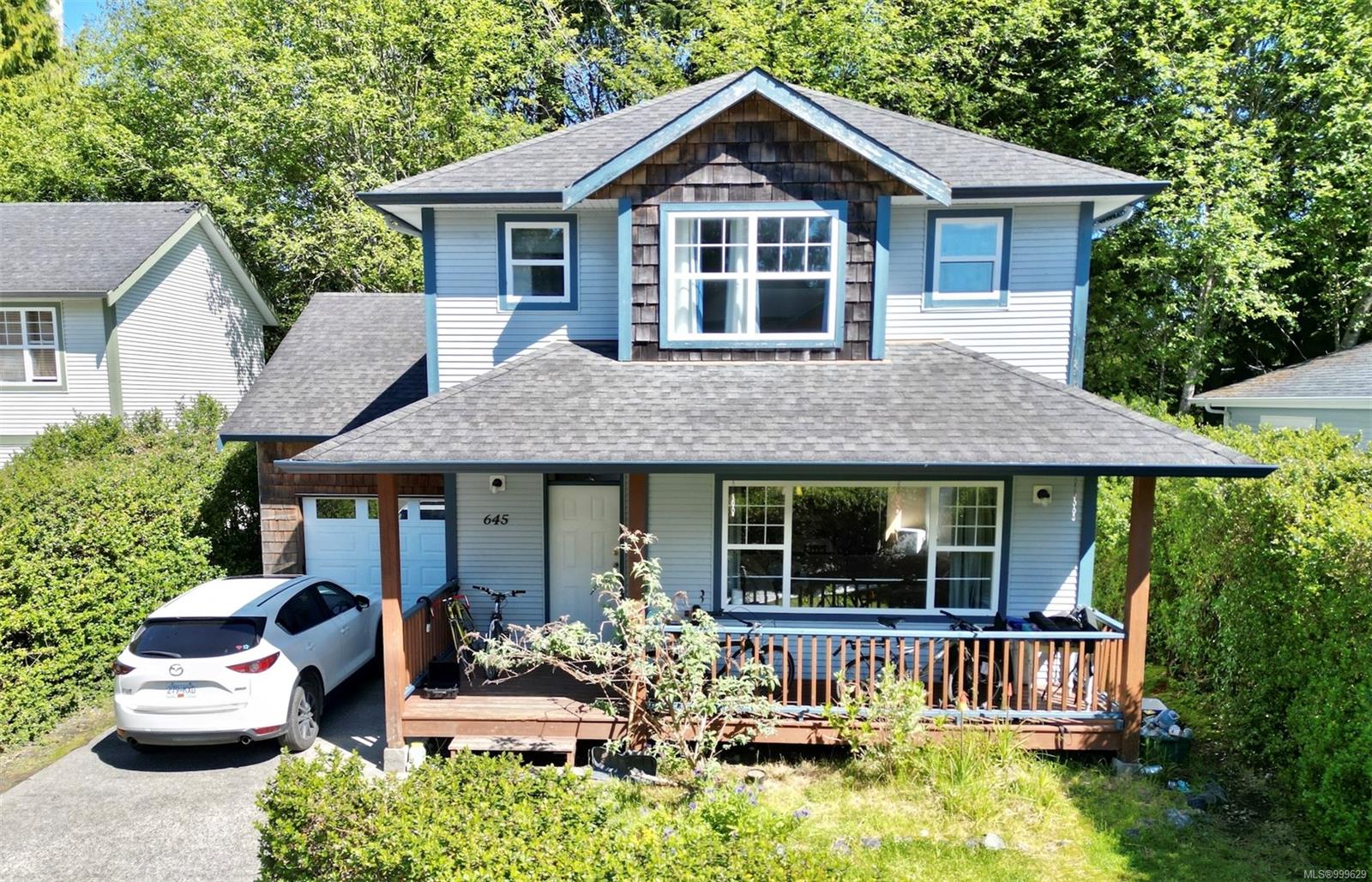 $1,199,000 - 645 Shore Pine Cres<br>Tofino, British Columbia, V0R 2Z0