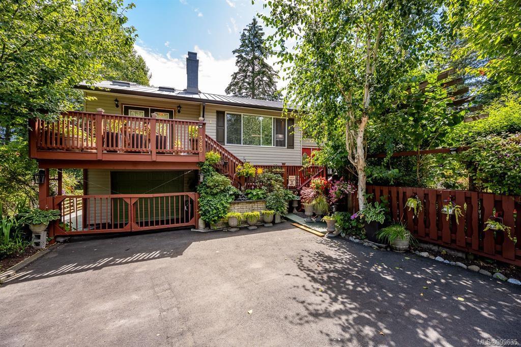 $1,198,000 - 380 Sable Pl<br>British Columbia, V9M 2E1
