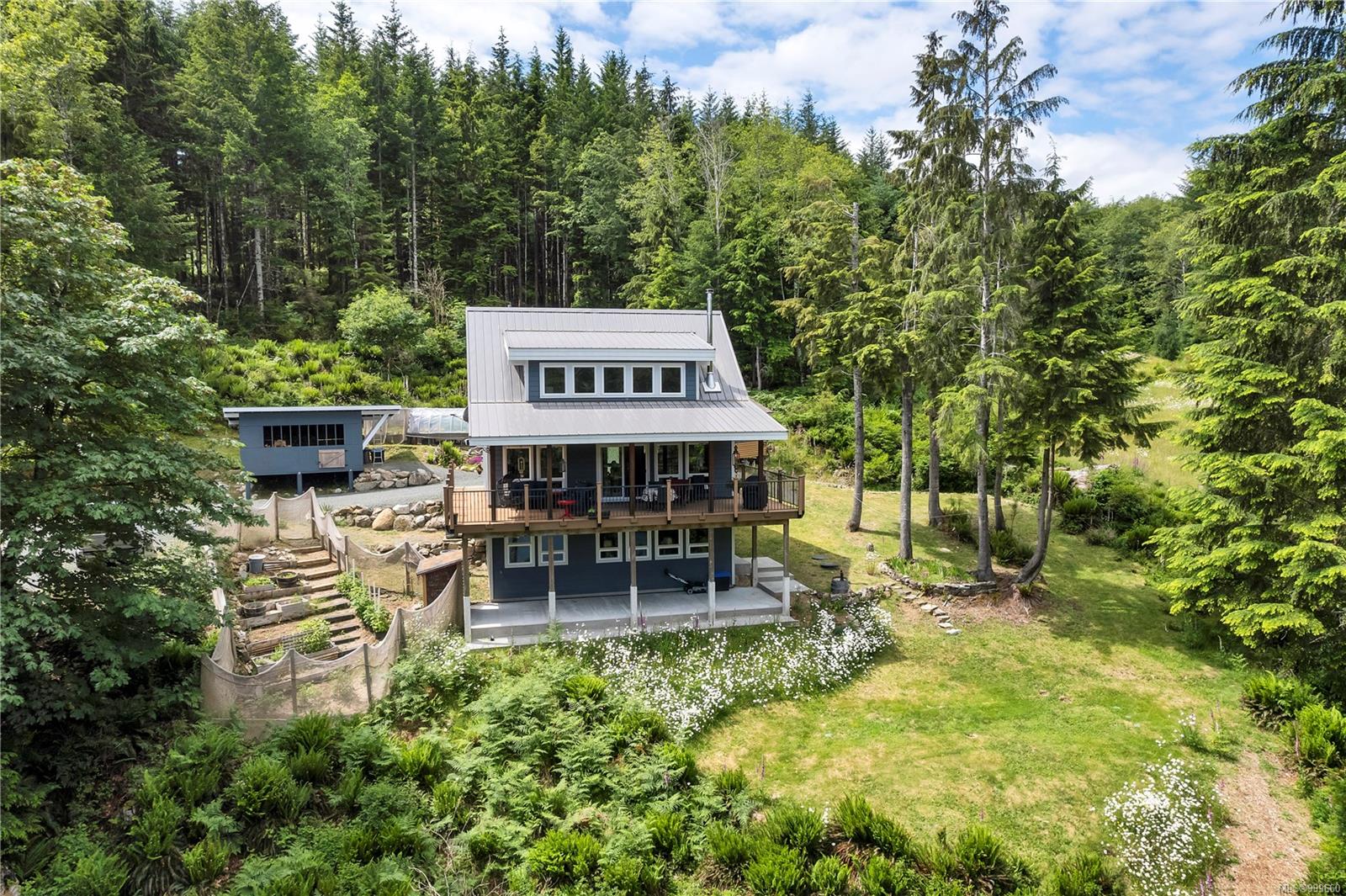 $1,260,000 - 1646 Kanish View Dr<br>British Columbia, V0P 1H0