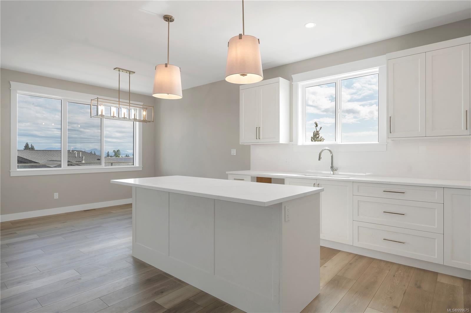 $1,097,900 - 457 Arizona Dr<br>British Columbia, V9H 0E4