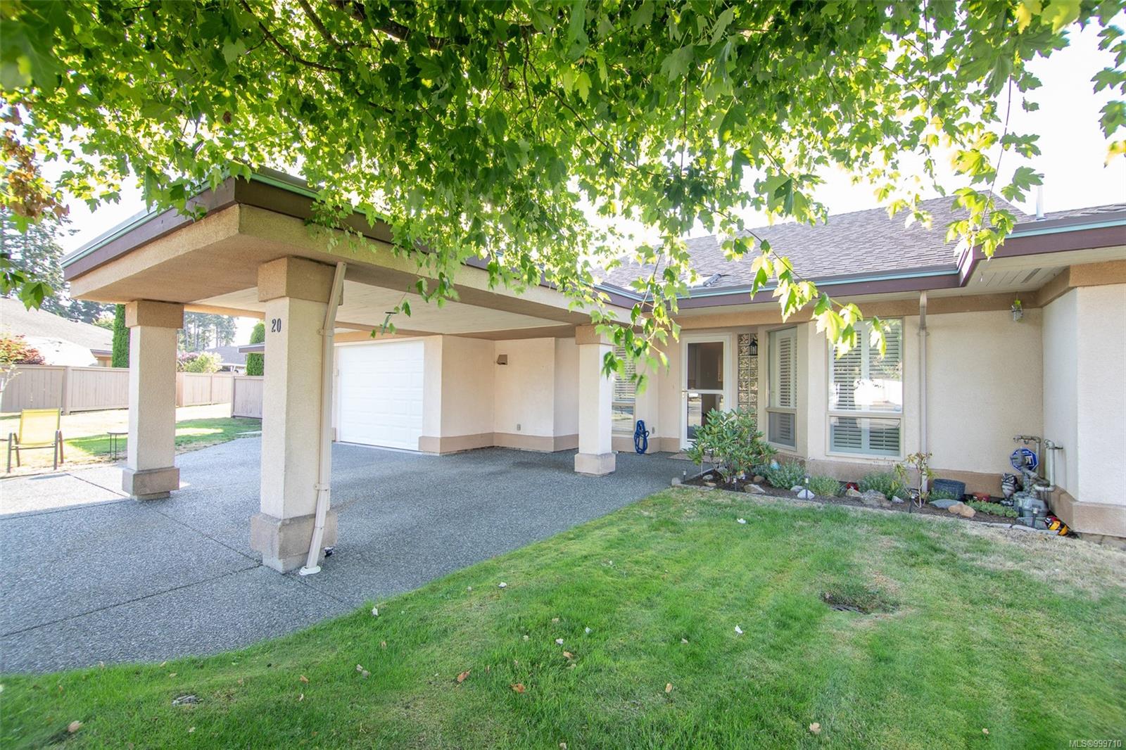 $544,900 - 310 Pym St<br>British Columbia, V9P 2P4