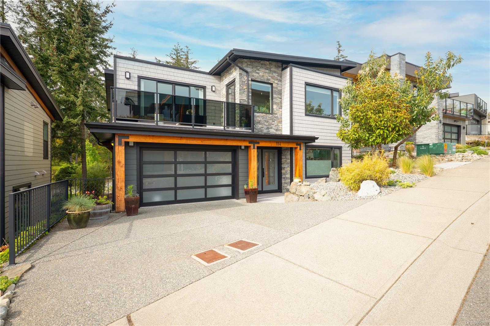 114 Amphion Terr, Na Departure Bay real estate property for sale in Nanaimo British Columbia, V9T 0J1