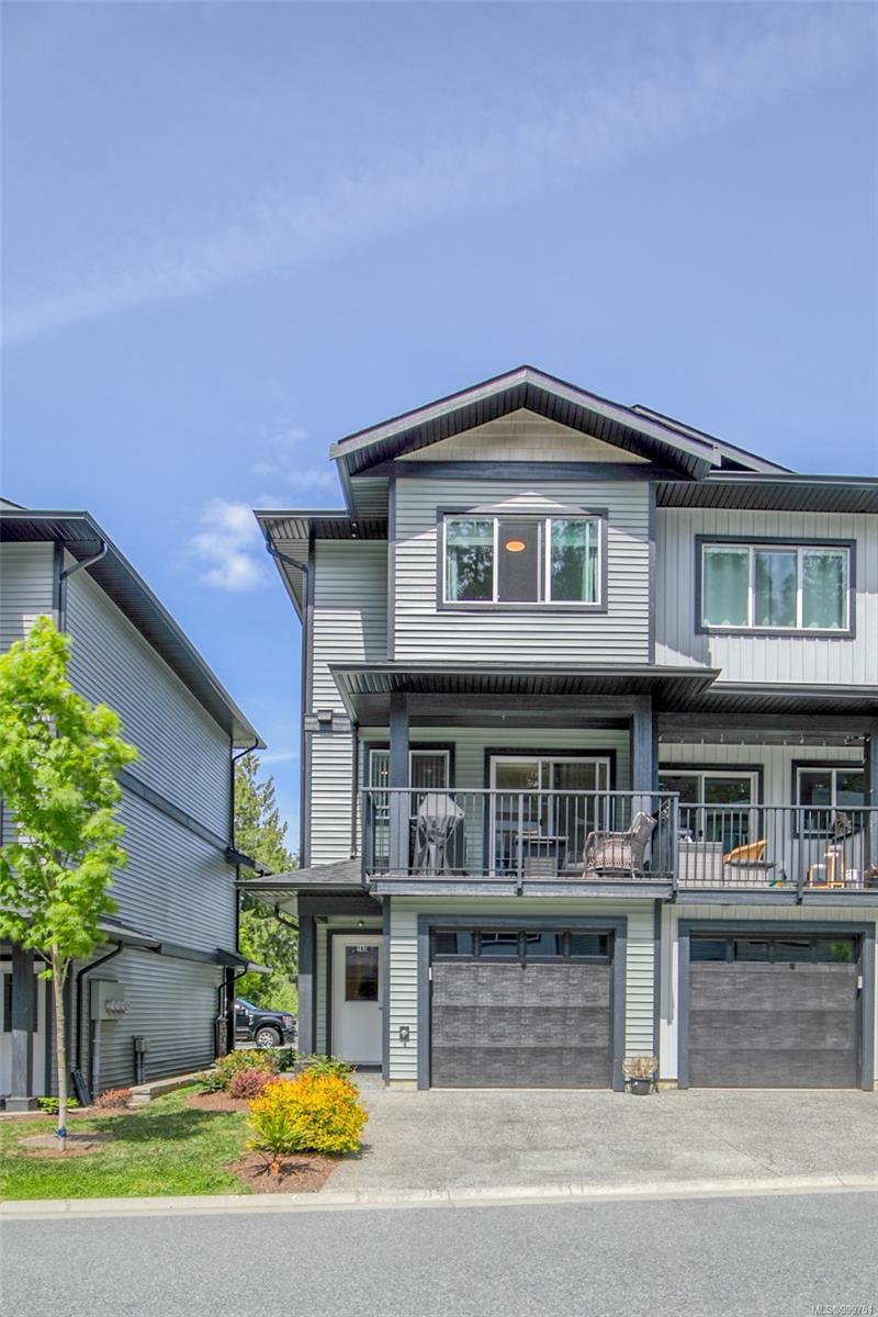$629,900 - 600 Ninth St<br>British Columbia, V9R 0L4