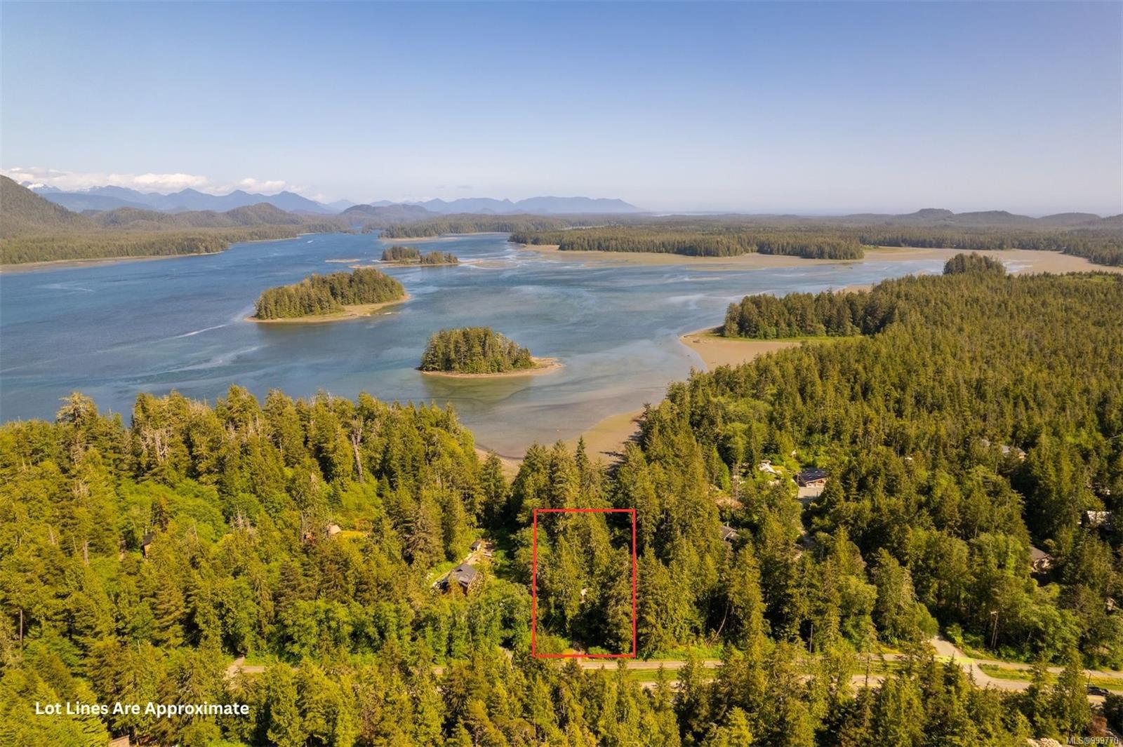 $2,399,000 - 1076 Pacific Rim Hwy<br>Tofino, British Columbia, V0R 2Z0