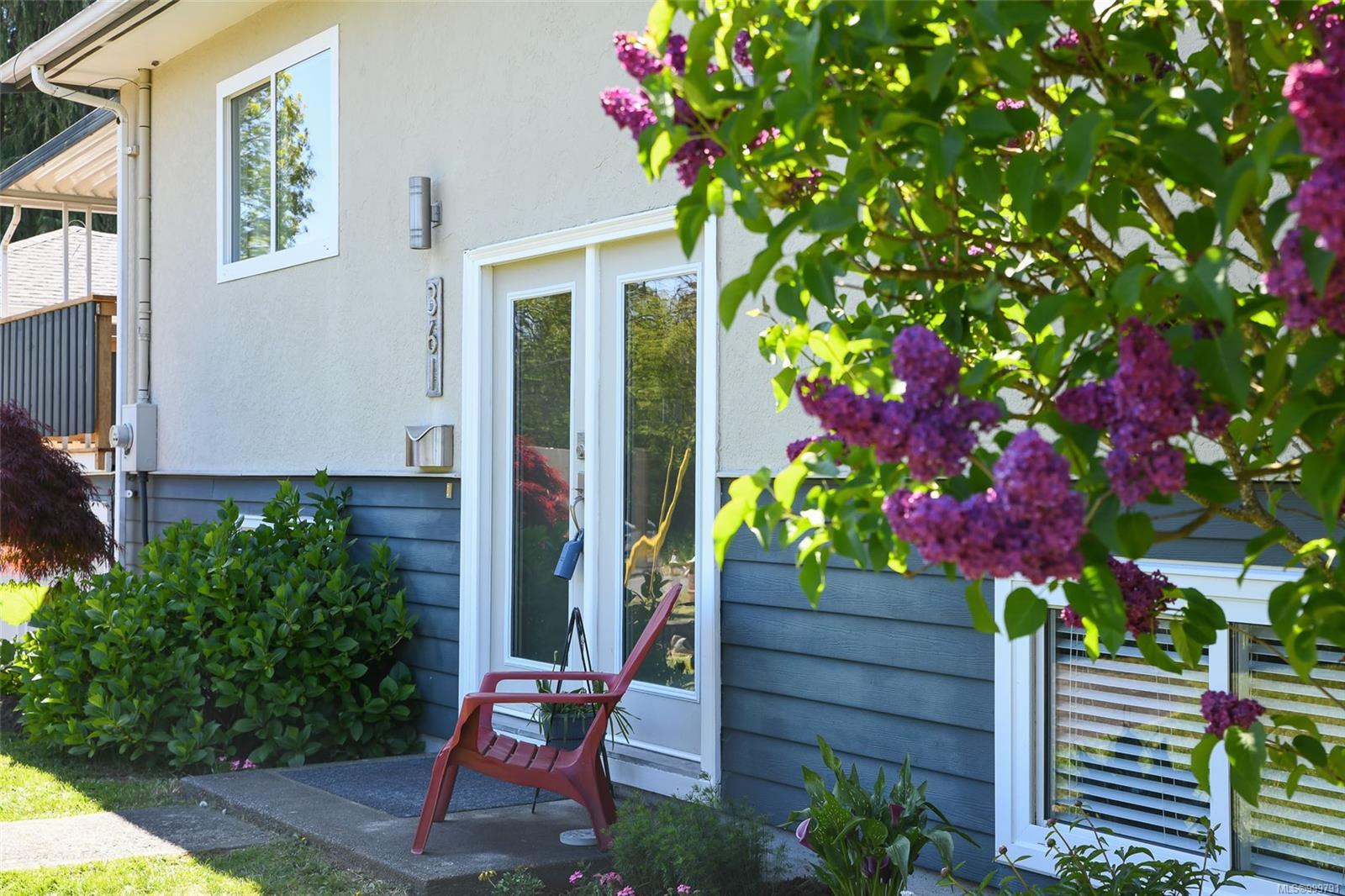 $815,000 - 361 Rodello St<br>British Columbia, V9M 1E4