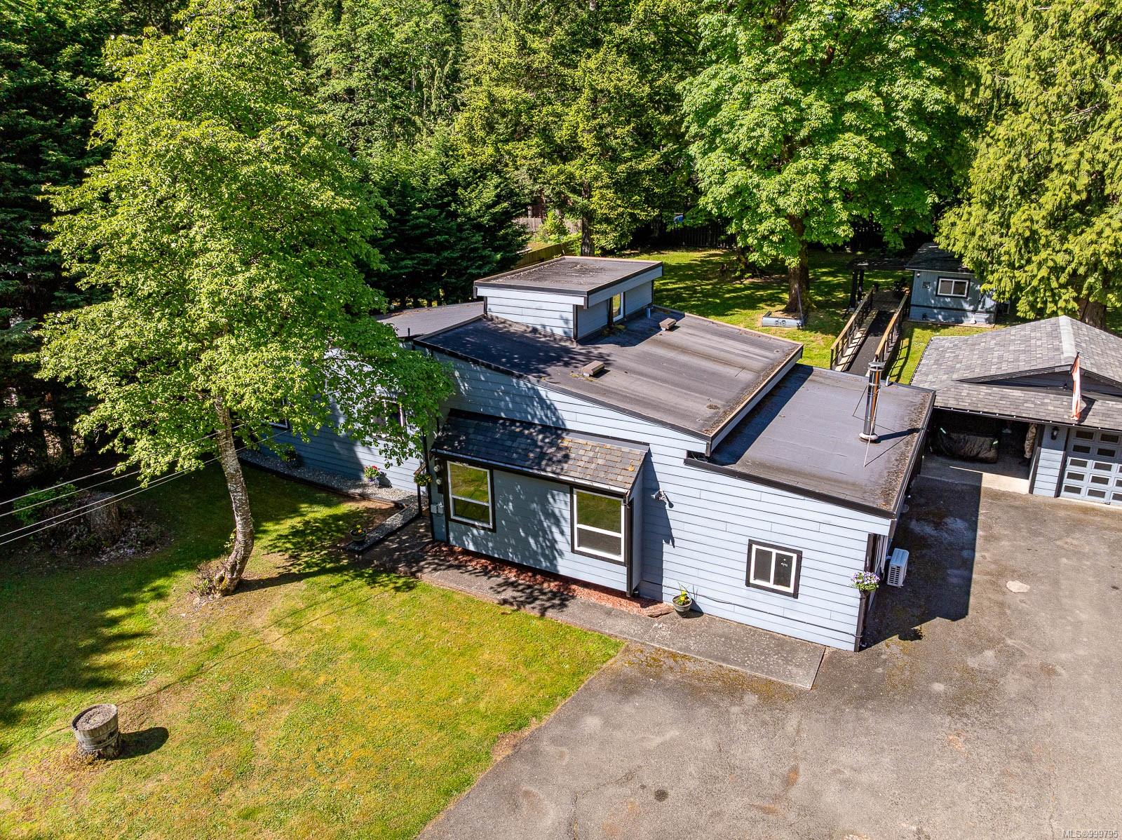 $940,000 - 1307 Anderton Rd<br>British Columbia, V9M 3Z2